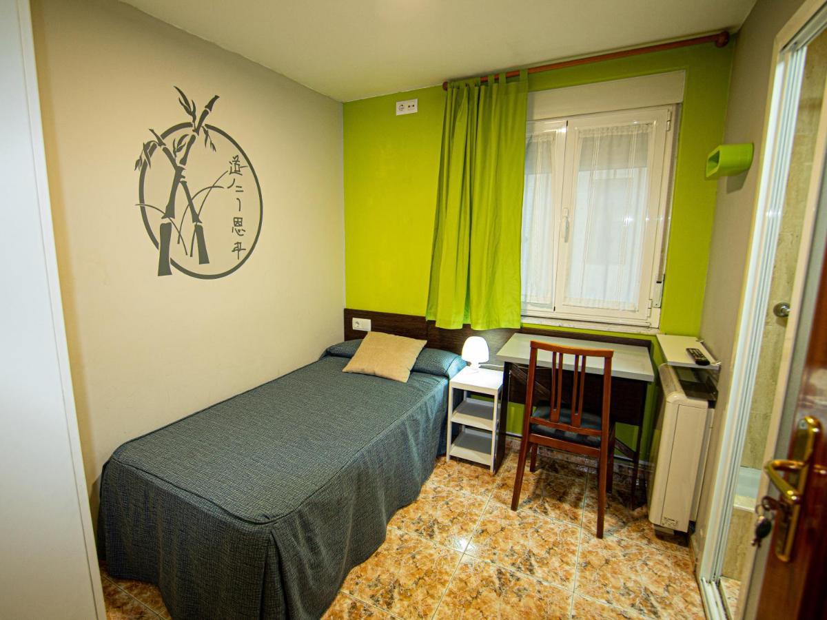 Residencia Salamanca Universitaria Hotel Екстериор снимка